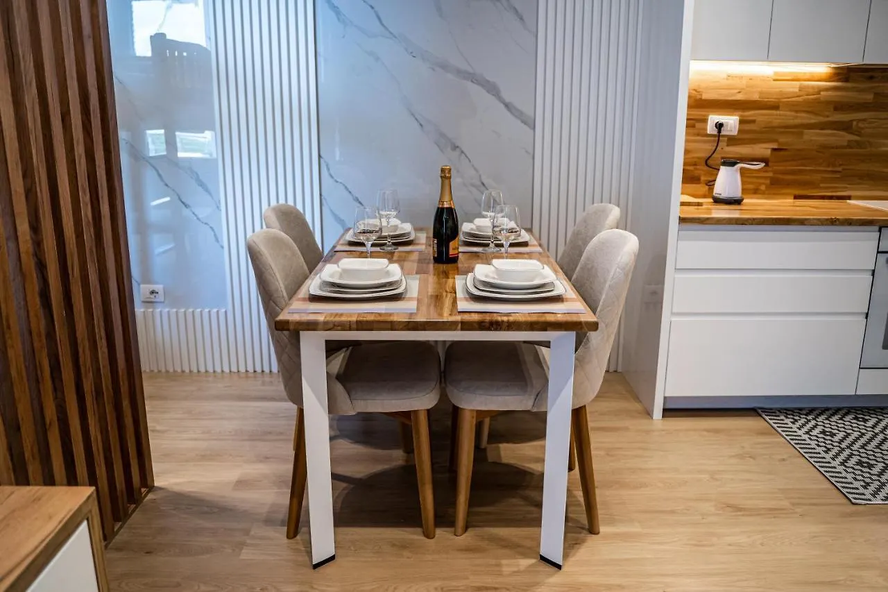 Sense Luxury Apartments Velipoje