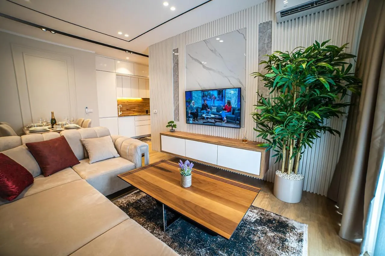 Sense Luxury Apartments Velipoje